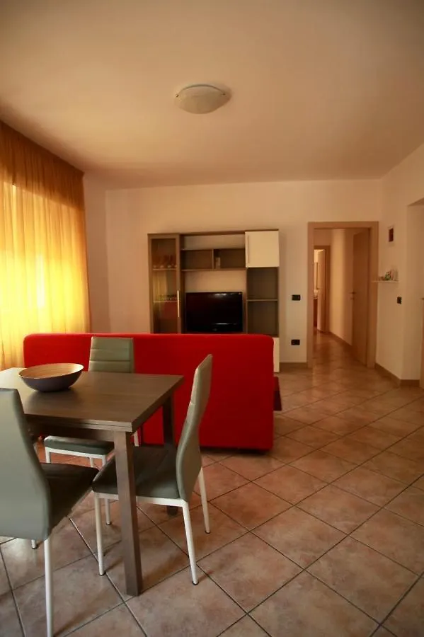 La Torre Lägenhet Tirano